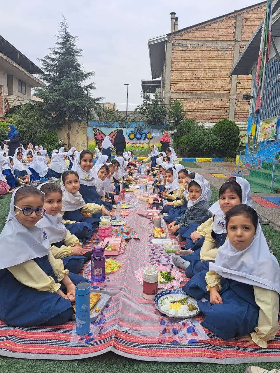 دبستان غیر دولتی دخترانه مهرگان