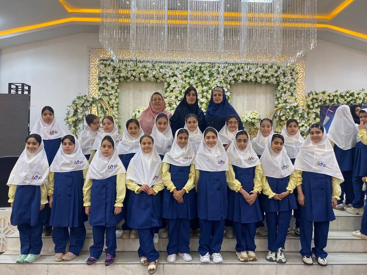 دبستان غیر دولتی دخترانه مهرگان